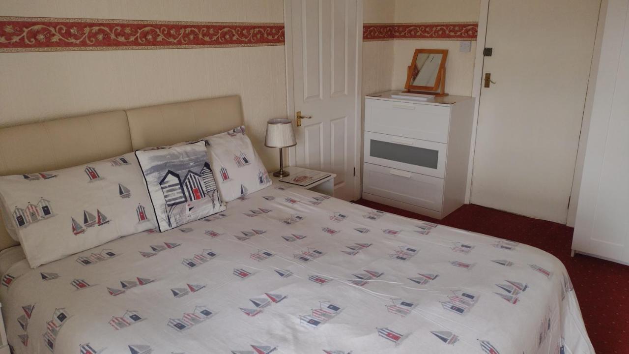 The Kathrene Second Floor Sea View Leilighet Fleetwood Eksteriør bilde